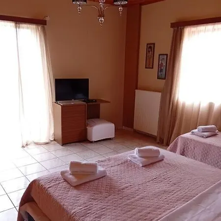 Holiday home Mountain View Feneos